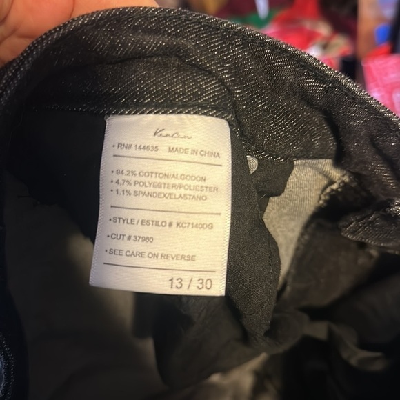 KanCan Dark wash jeans with light distressing Size 13/30 - Picture 11 of 11